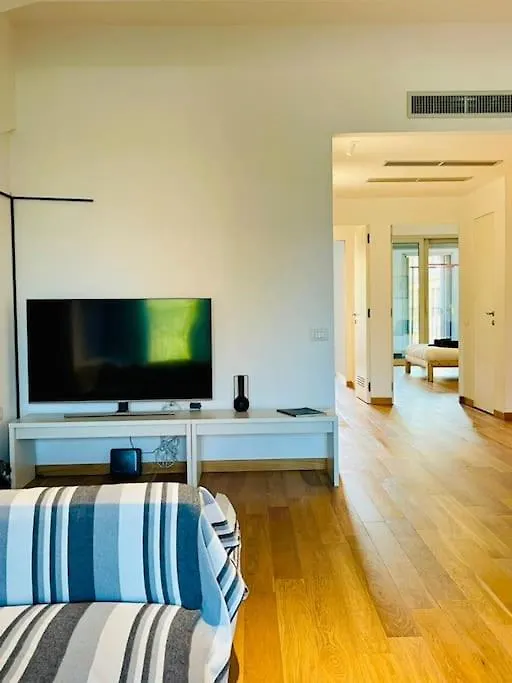 The Legendary Residence Milano 0*, Milan
